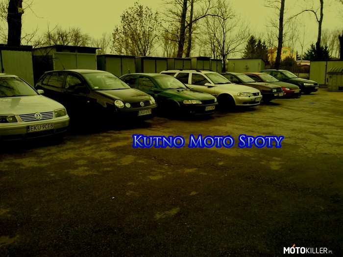 Kutno Moto Spoty – Małe spotkanie aut klubowych  Nie wszyscy jeszcze dołączyli. 