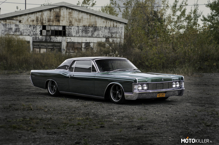 1965 Lincoln Continental –  