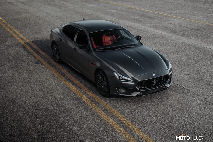 Maserati Quattroporte –  