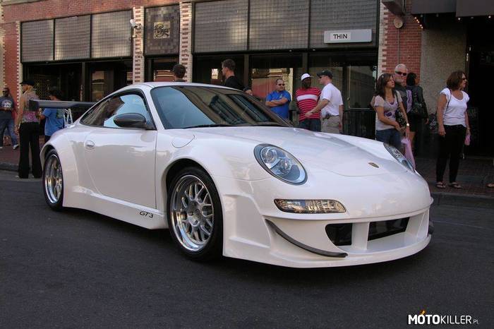 Porsche 911GT3 –  